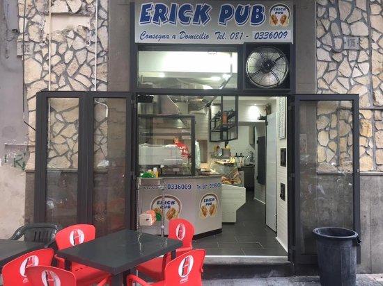 Erick Pub